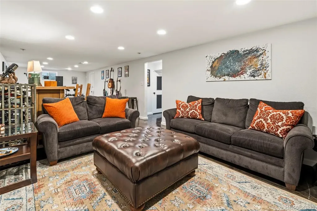 2242 S Meade Street Denver CO 80219