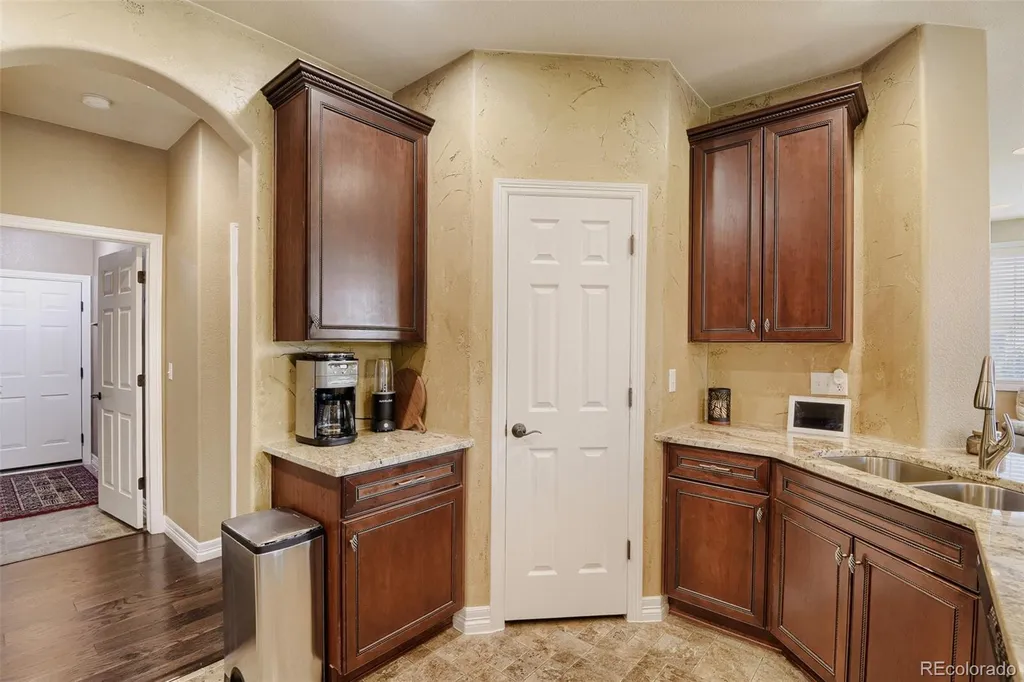 10122 Bluffmont Lane Lone Tree CO 80124