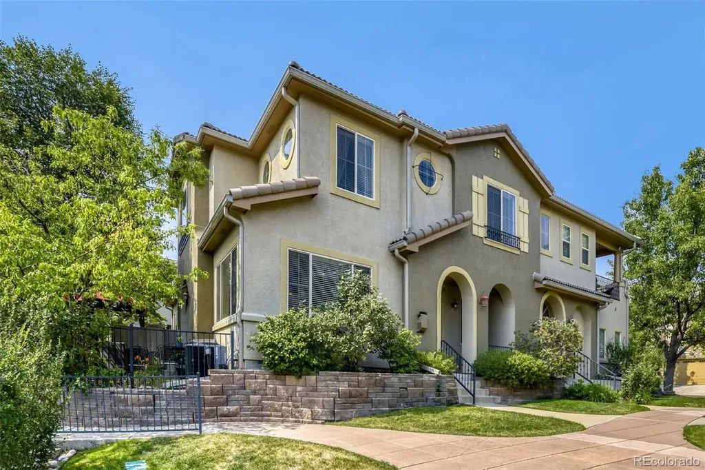 10122 Bluffmont Lane Lone Tree CO 80124