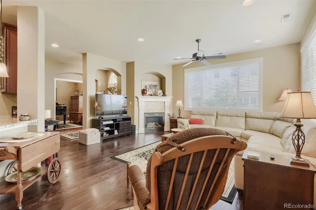 10122 Bluffmont Lane Lone Tree CO 80124