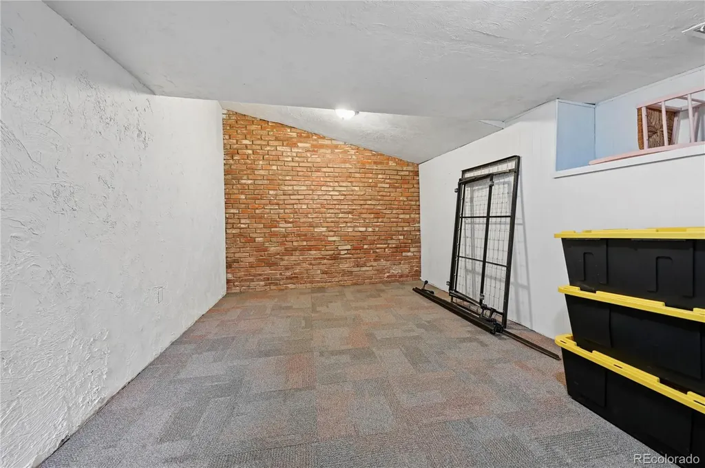2219 N Nevada Avenue Colorado Springs CO 80907