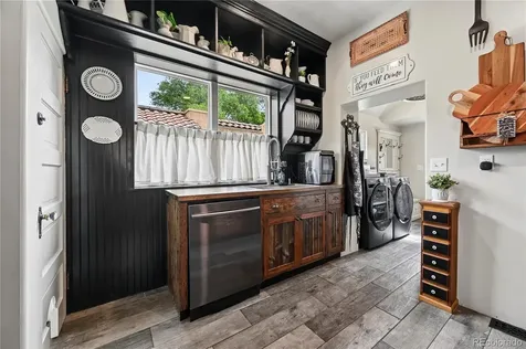 2219 N Nevada Avenue Colorado Springs CO 80907