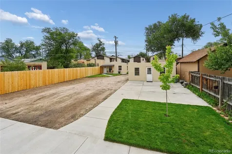 2219 N Nevada Avenue Colorado Springs CO 80907
