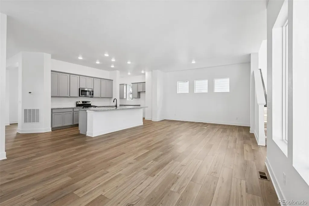 21048 E 63rd Avenue Aurora CO 80019