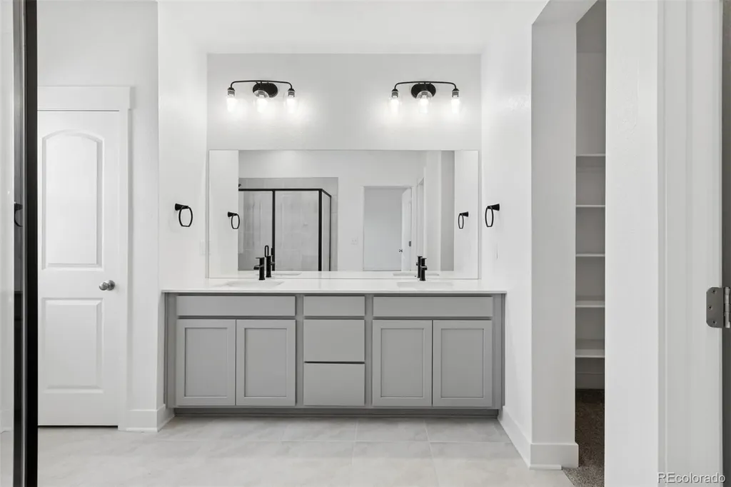 21048 E 63rd Avenue Aurora CO 80019