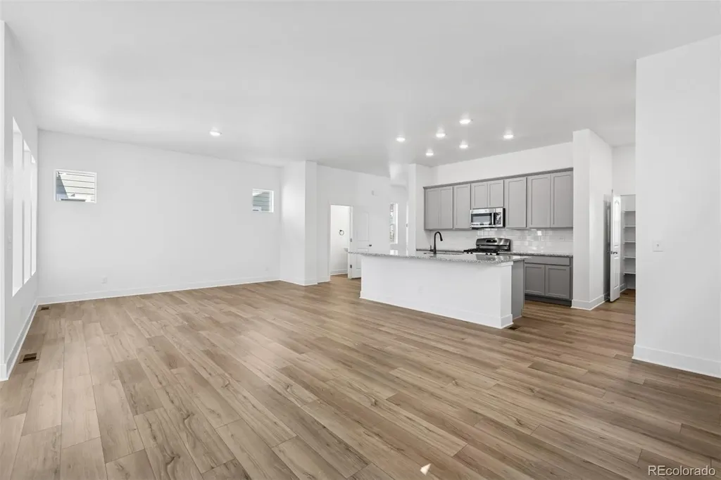 21048 E 63rd Avenue Aurora CO 80019