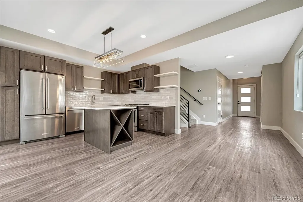 2891 W Parkside Place Denver CO 80221