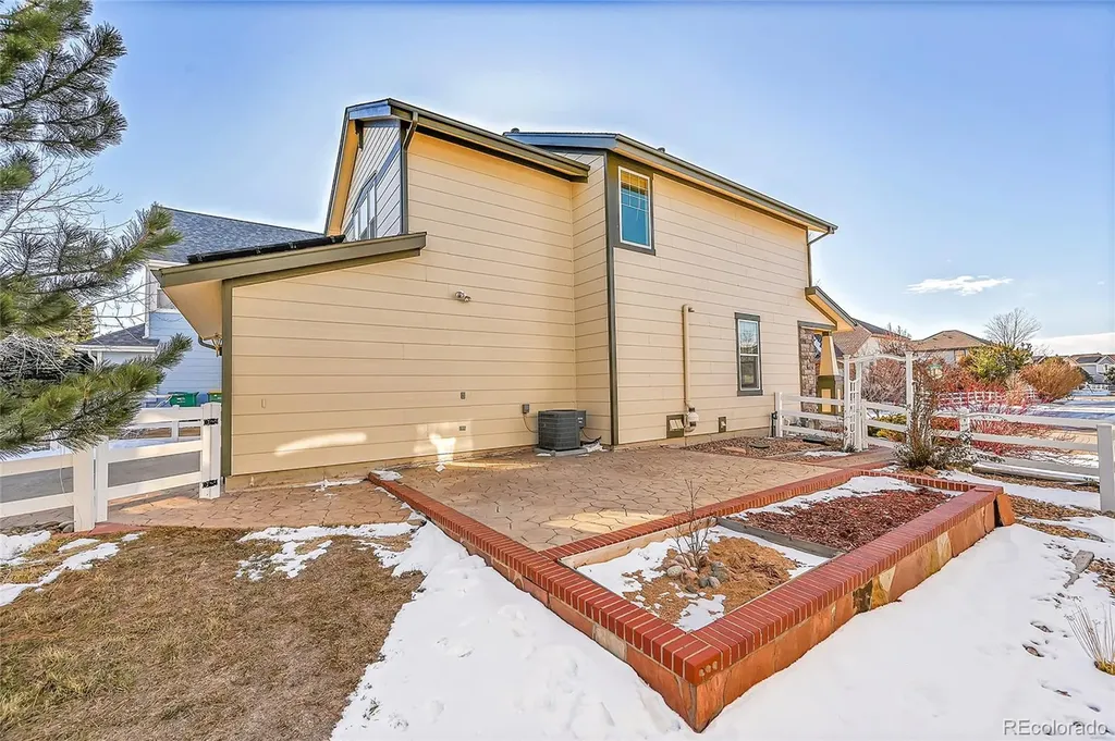 1172 S Coolidge Circle Aurora CO 80018