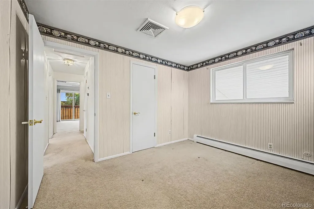 3762 S Benton Way Denver CO 80235