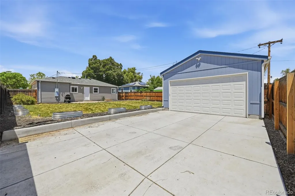 1200 Ulster Street Denver CO 80220