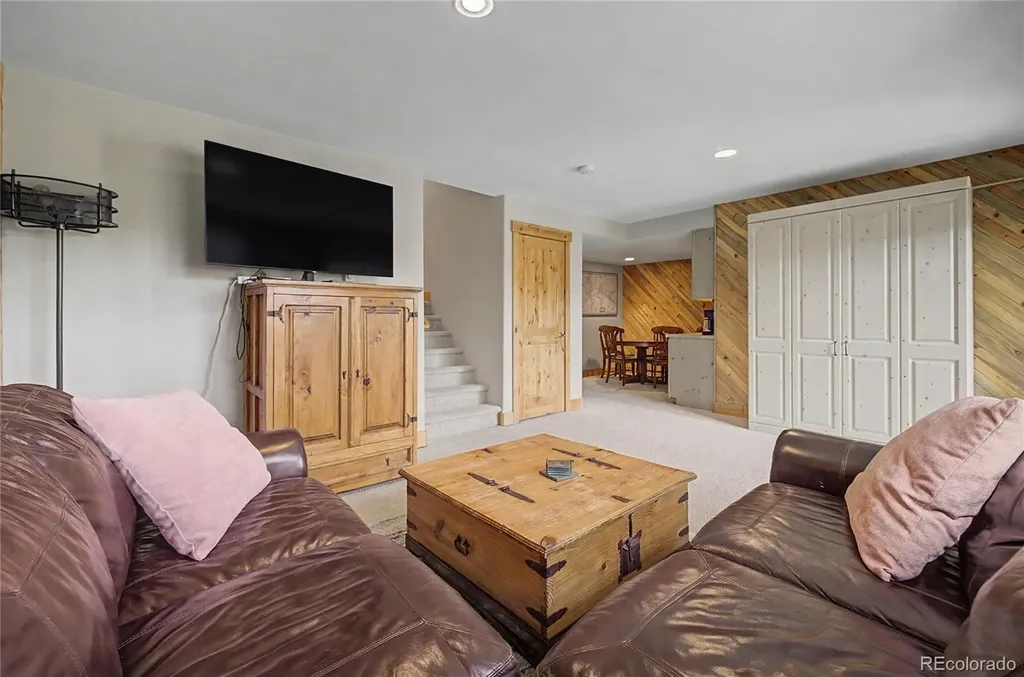 6726 Ryan Gulch Road Silverthorne CO 80498