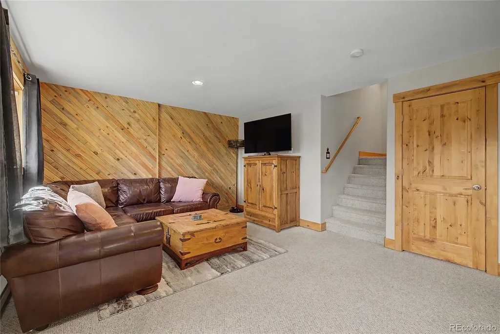 6726 Ryan Gulch Road Silverthorne CO 80498