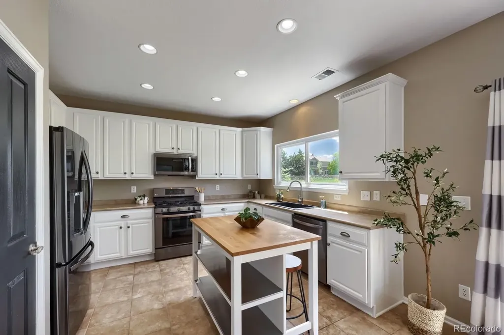 431 Ellendale Street Castle Rock CO 80104