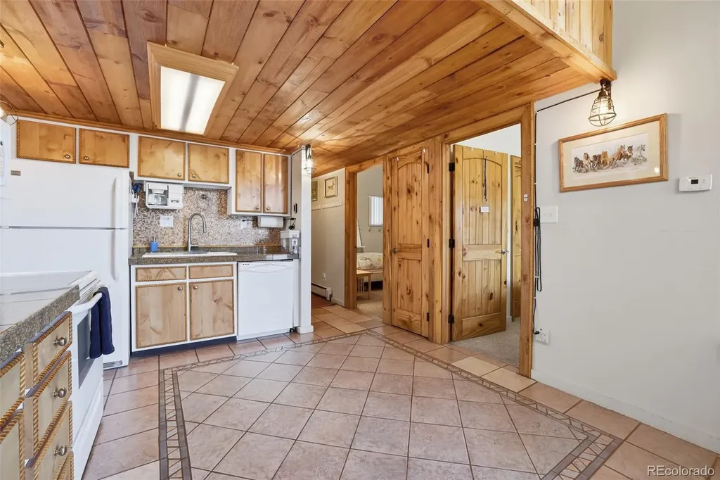 2424 Ryan Gulch Court Silverthorne CO 80498