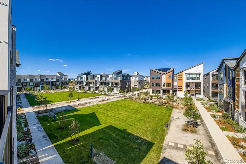 16595 Peak Way Broomfield CO 80023