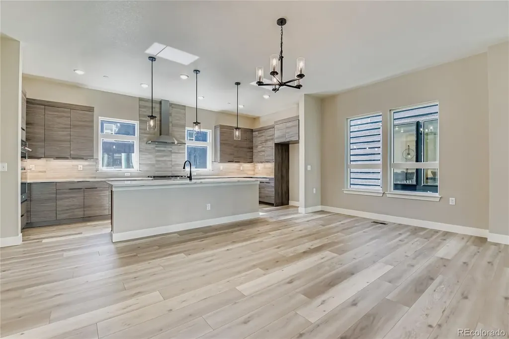 16595 Peak Way Broomfield CO 80023