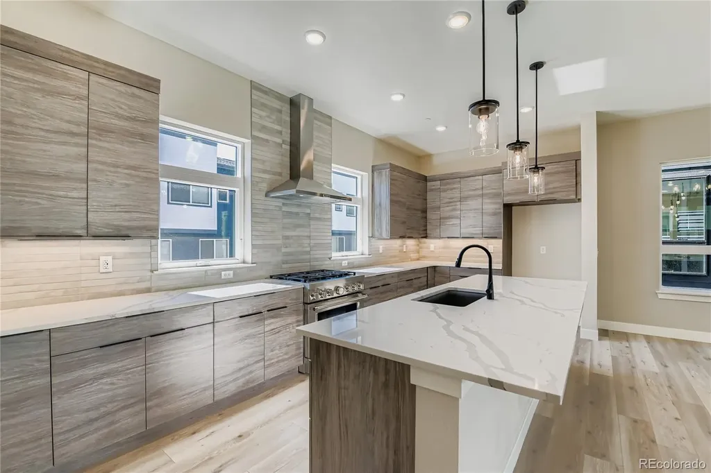 16595 Peak Way Broomfield CO 80023