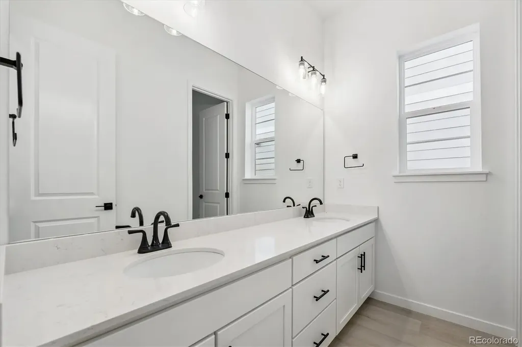 5706 Wayfarer Circle Firestone CO 80504