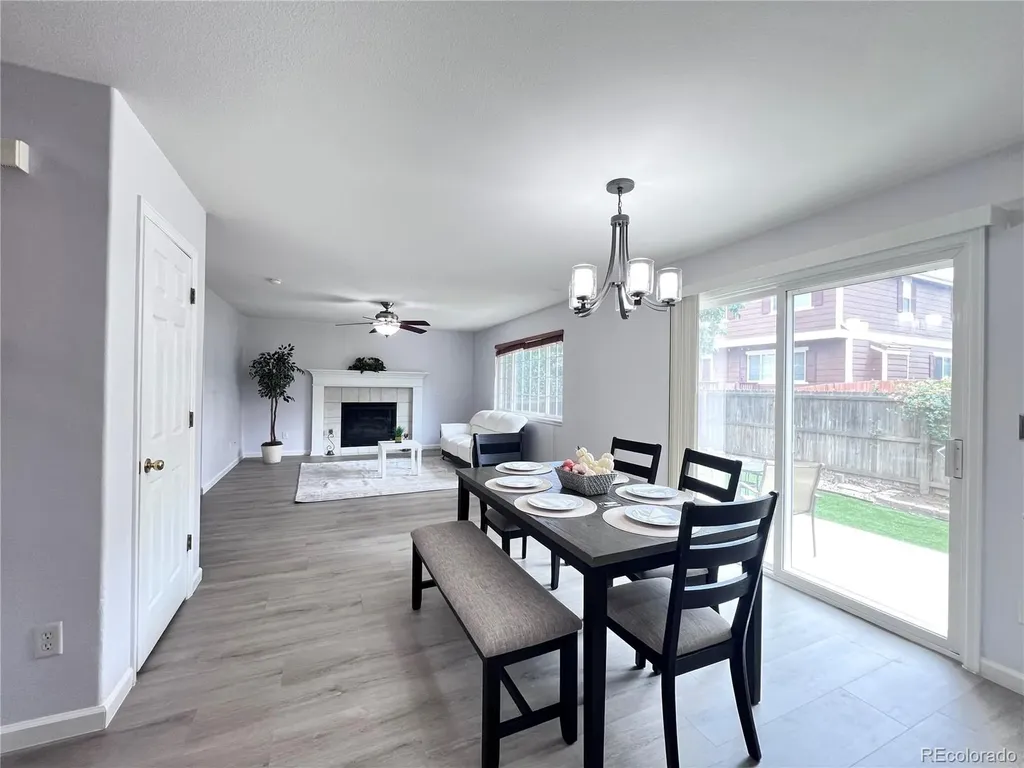 16184 E Hinsdale Avenue Aurora CO 80016