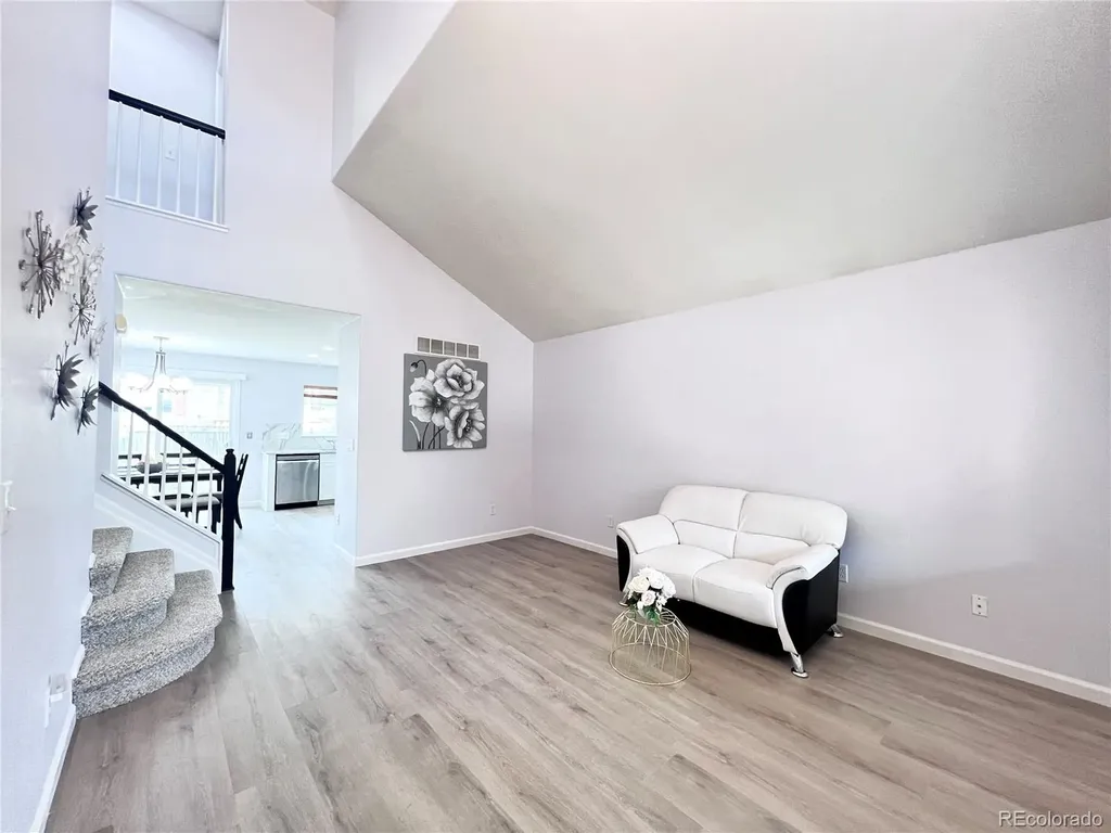 16184 E Hinsdale Avenue Aurora CO 80016
