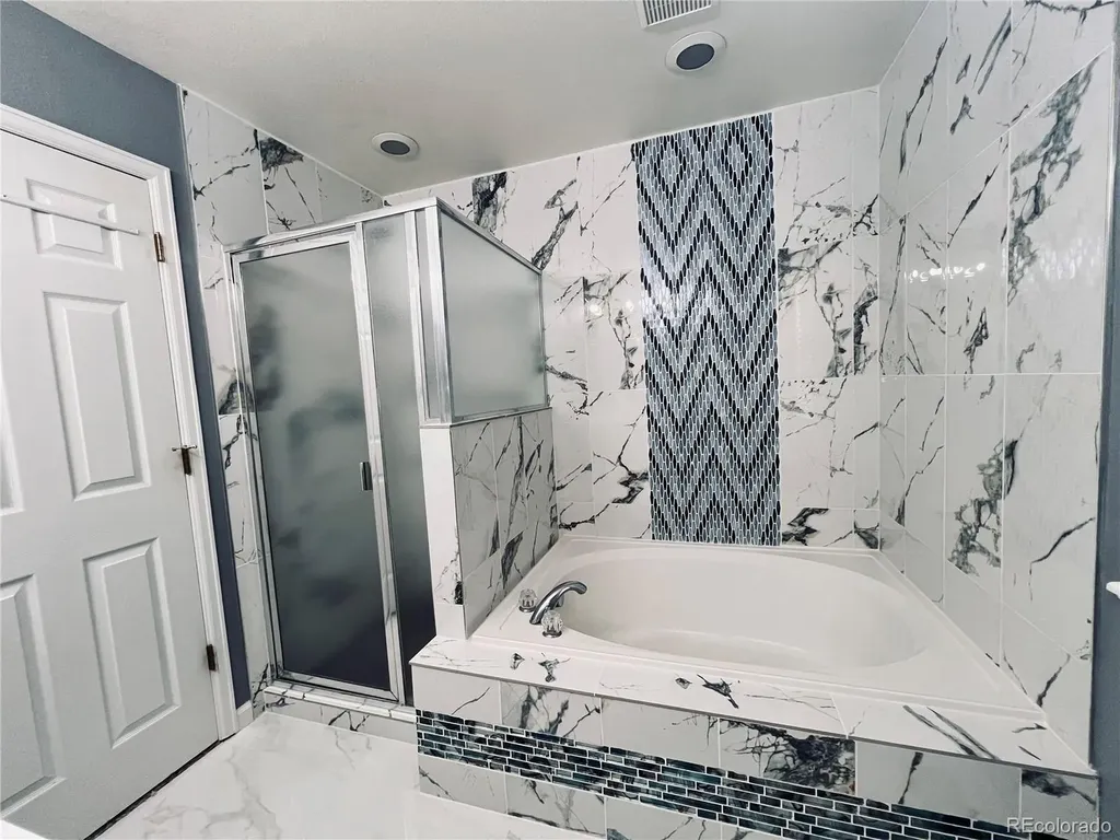 16184 E Hinsdale Avenue Aurora CO 80016