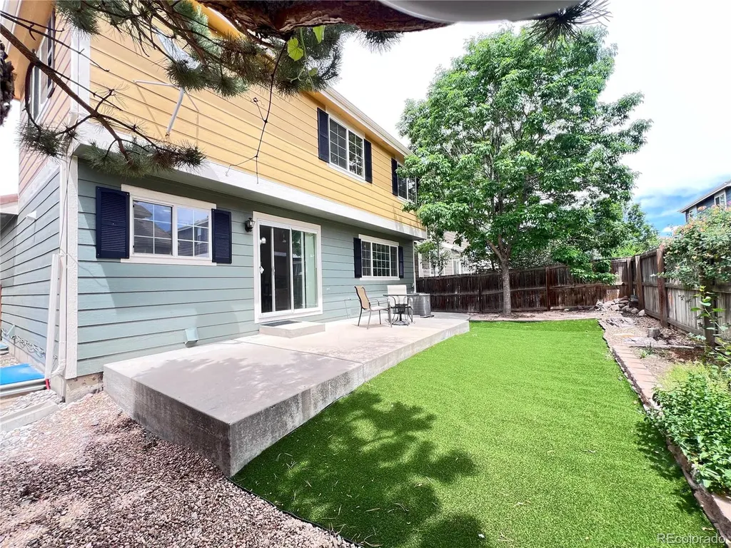 16184 E Hinsdale Avenue Aurora CO 80016