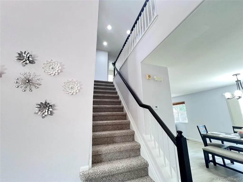 16184 E Hinsdale Avenue Aurora CO 80016