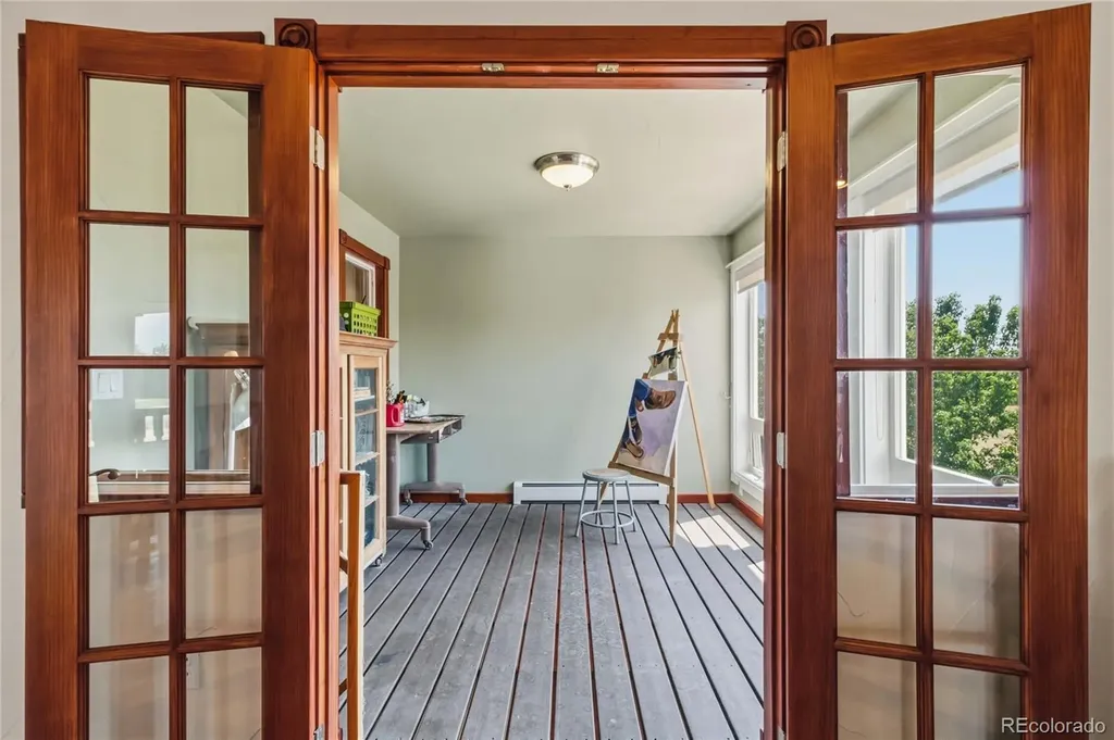 8124 S Ireland Way Aurora CO 80016