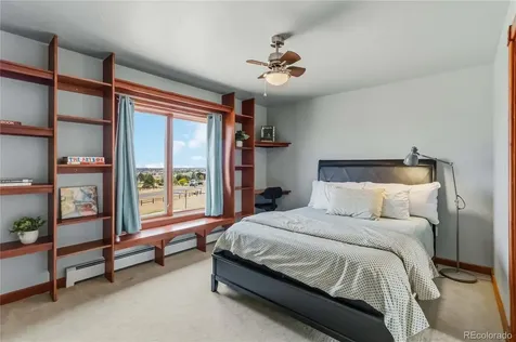 8124 S Ireland Way Aurora CO 80016