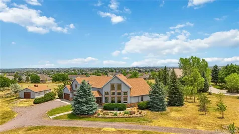 8124 S Ireland Way Aurora CO 80016