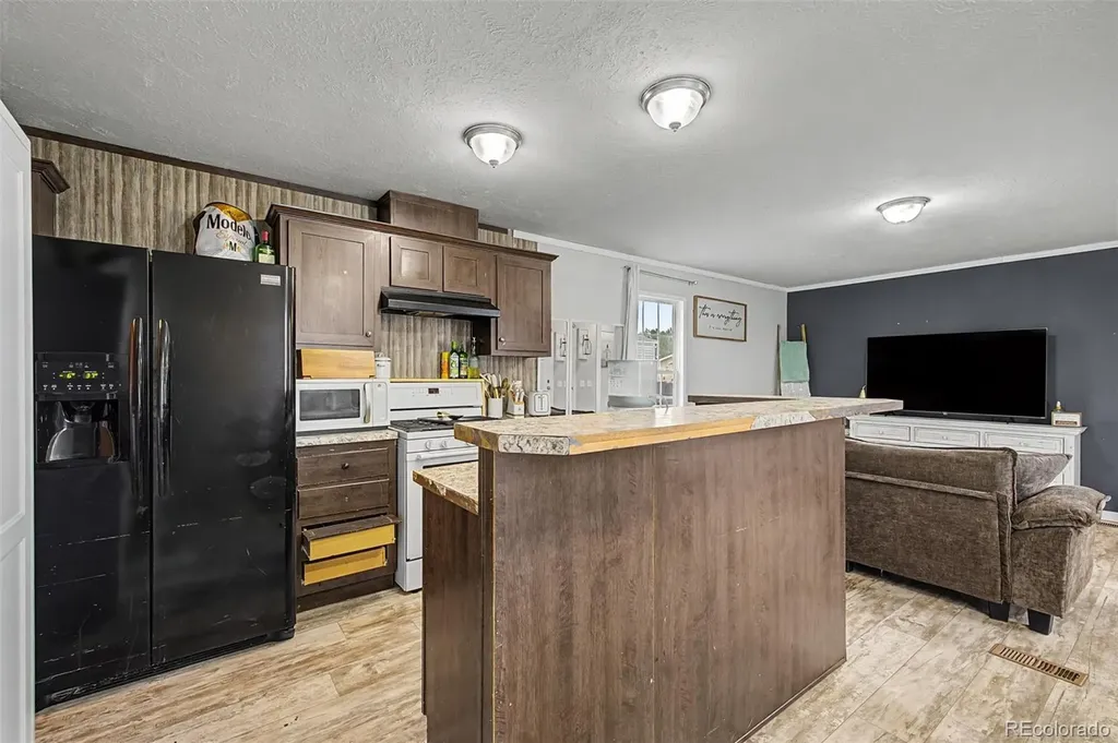 435 N 35th Avenue Greeley CO 80631
