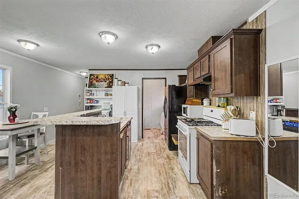 435 N 35th Avenue Greeley CO 80631