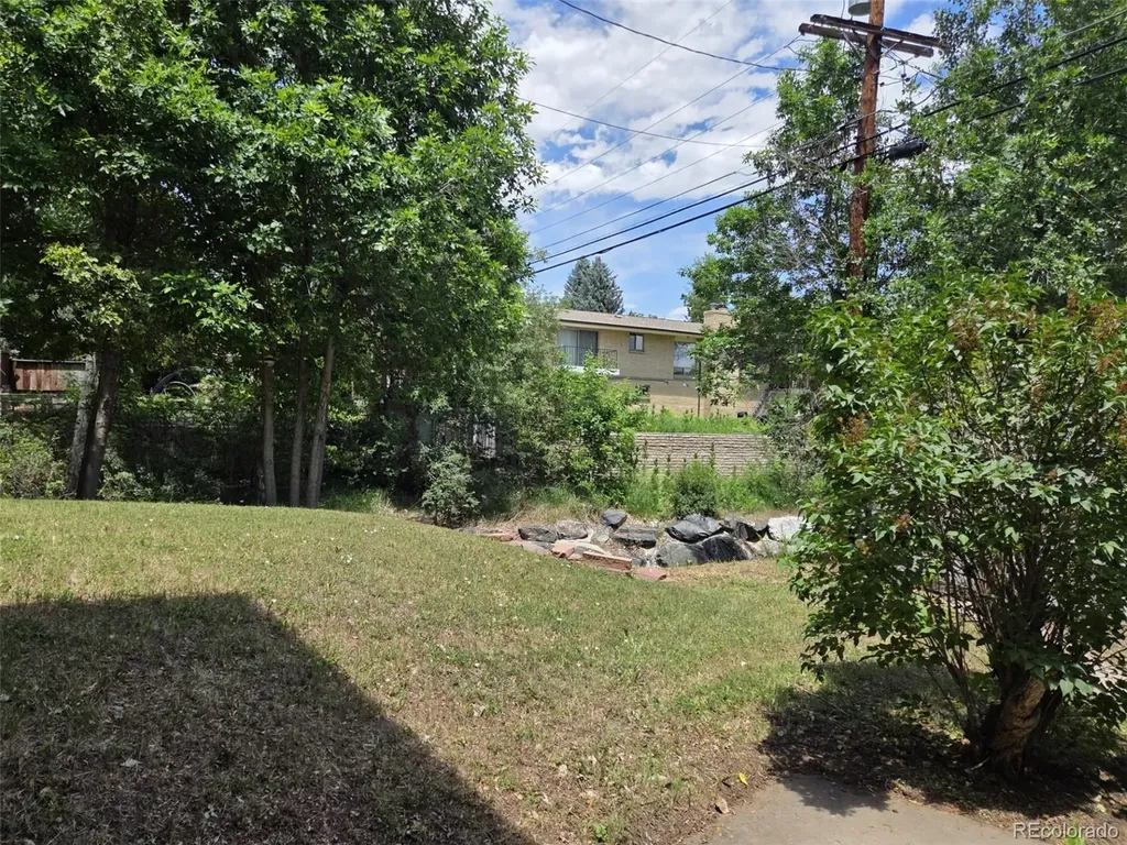 700 Dudley Street Lakewood CO 80215