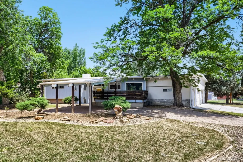 700 Dudley Street Lakewood CO 80215