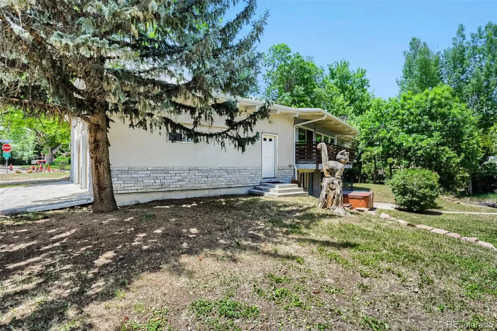 700 Dudley Street Lakewood CO 80215