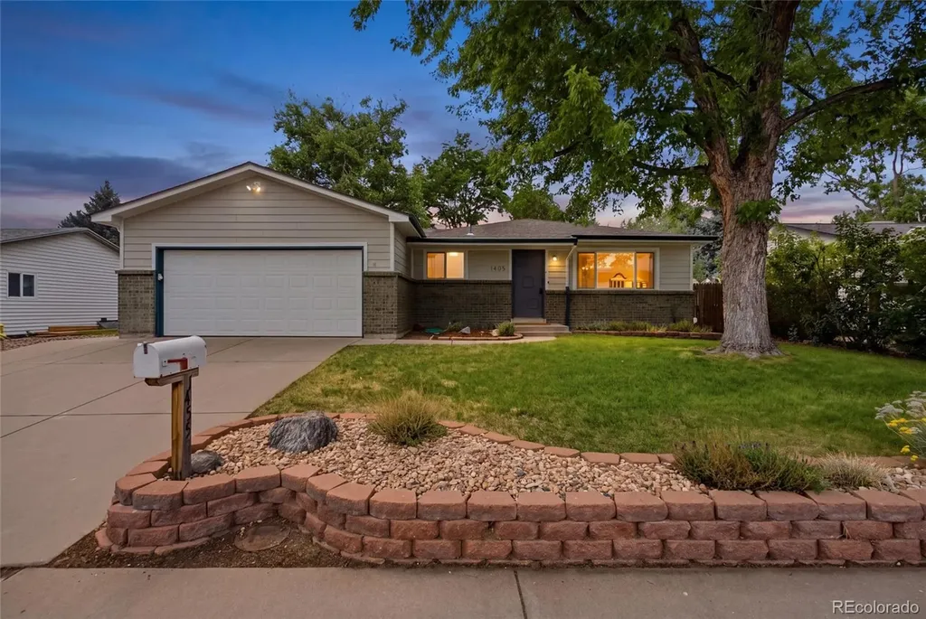 1455 S Hoyt Street Lakewood CO 80232