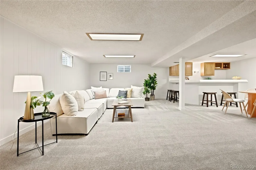 1455 S Hoyt Street Lakewood CO 80232