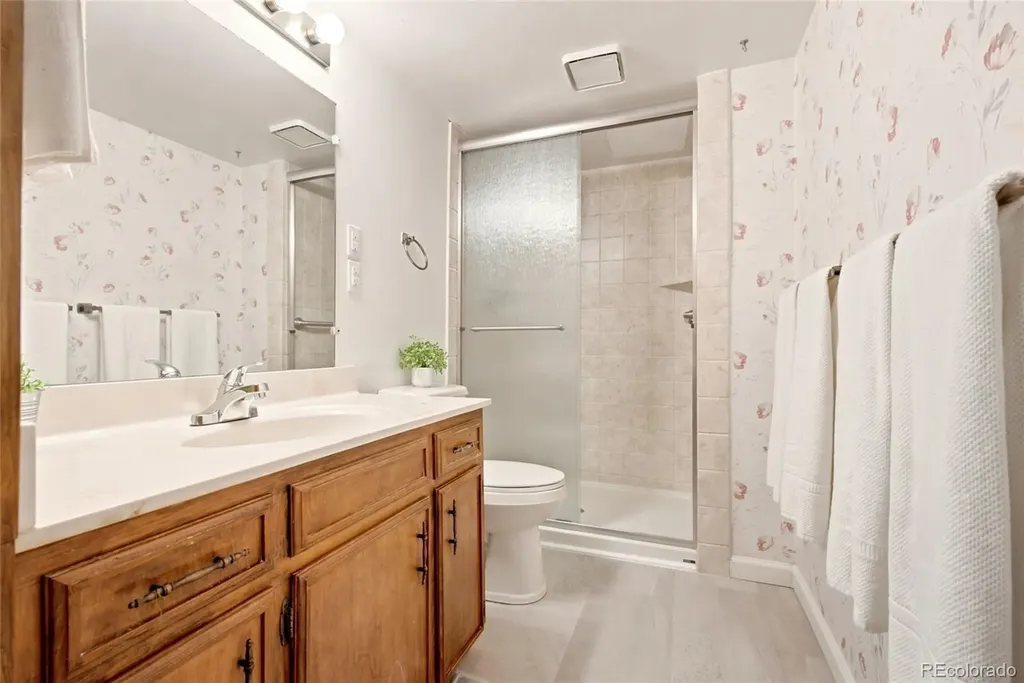 1455 S Hoyt Street Lakewood CO 80232