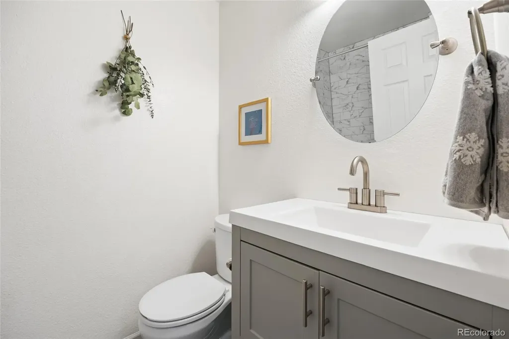 17478 E Rice Circle Aurora CO 80015