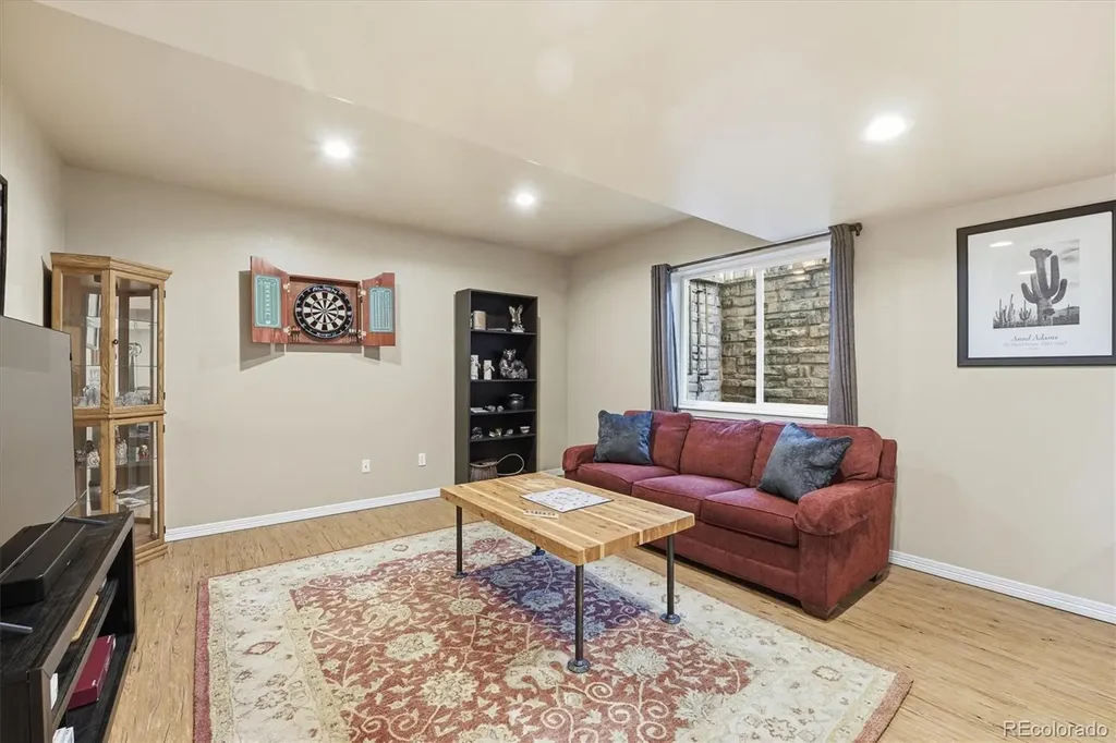 1952 Amethyst Drive Longmont CO 80504