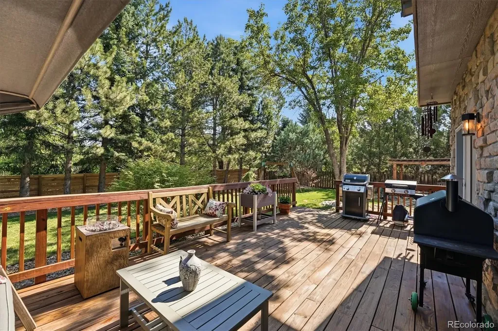 1952 Amethyst Drive Longmont CO 80504