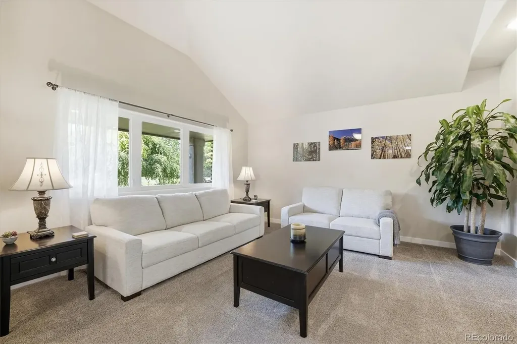 1952 Amethyst Drive Longmont CO 80504