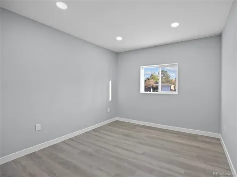 951 E 10th Avenue Broomfield CO 80020
