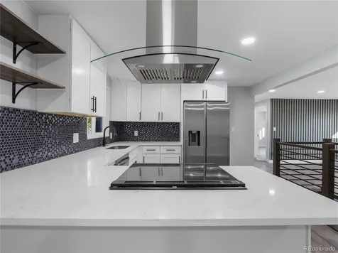 951 E 10th Avenue Broomfield CO 80020
