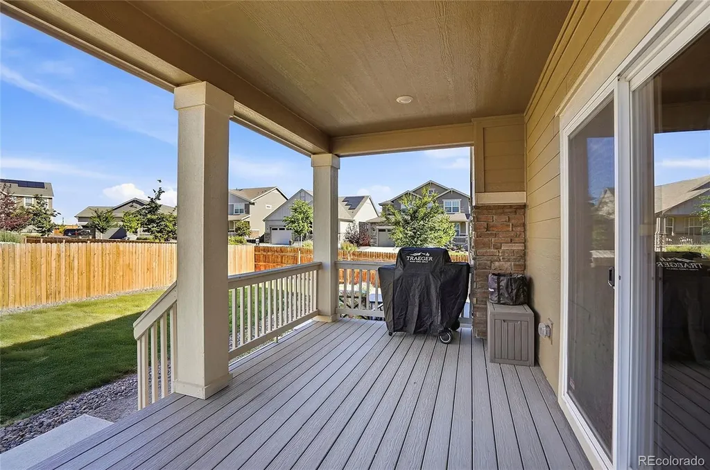 855 S Elk Way Aurora CO 80018