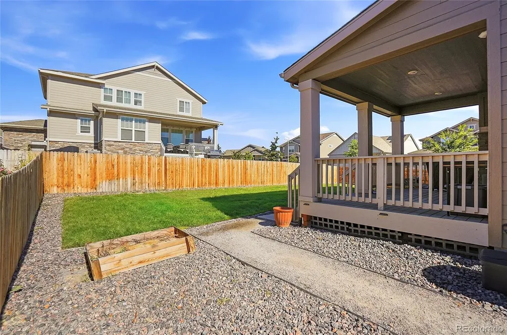 855 S Elk Way Aurora CO 80018