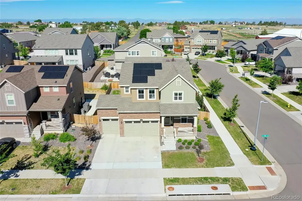 855 S Elk Way Aurora CO 80018