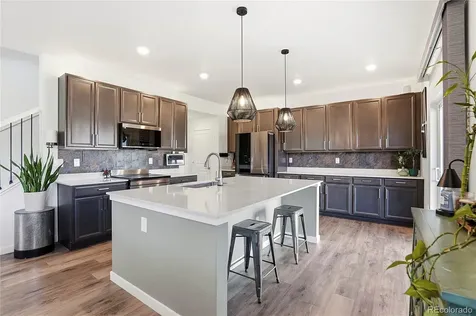855 S Elk Way Aurora CO 80018