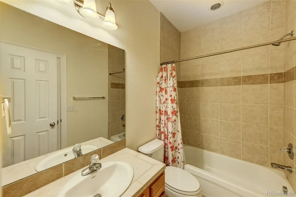 832 Vernon Drive Central City CO 80427