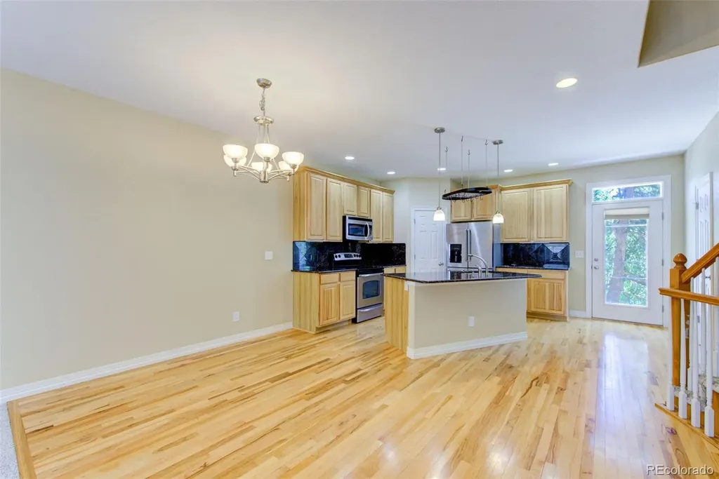 832 Vernon Drive Central City CO 80427